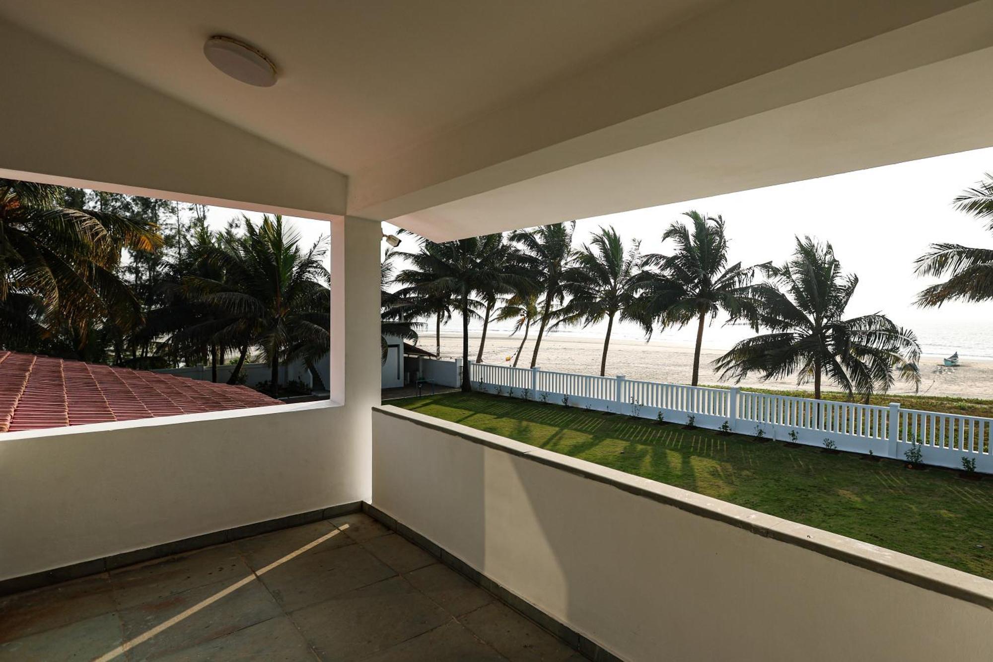Seascape By Ewa Properties Malpe Exterior photo