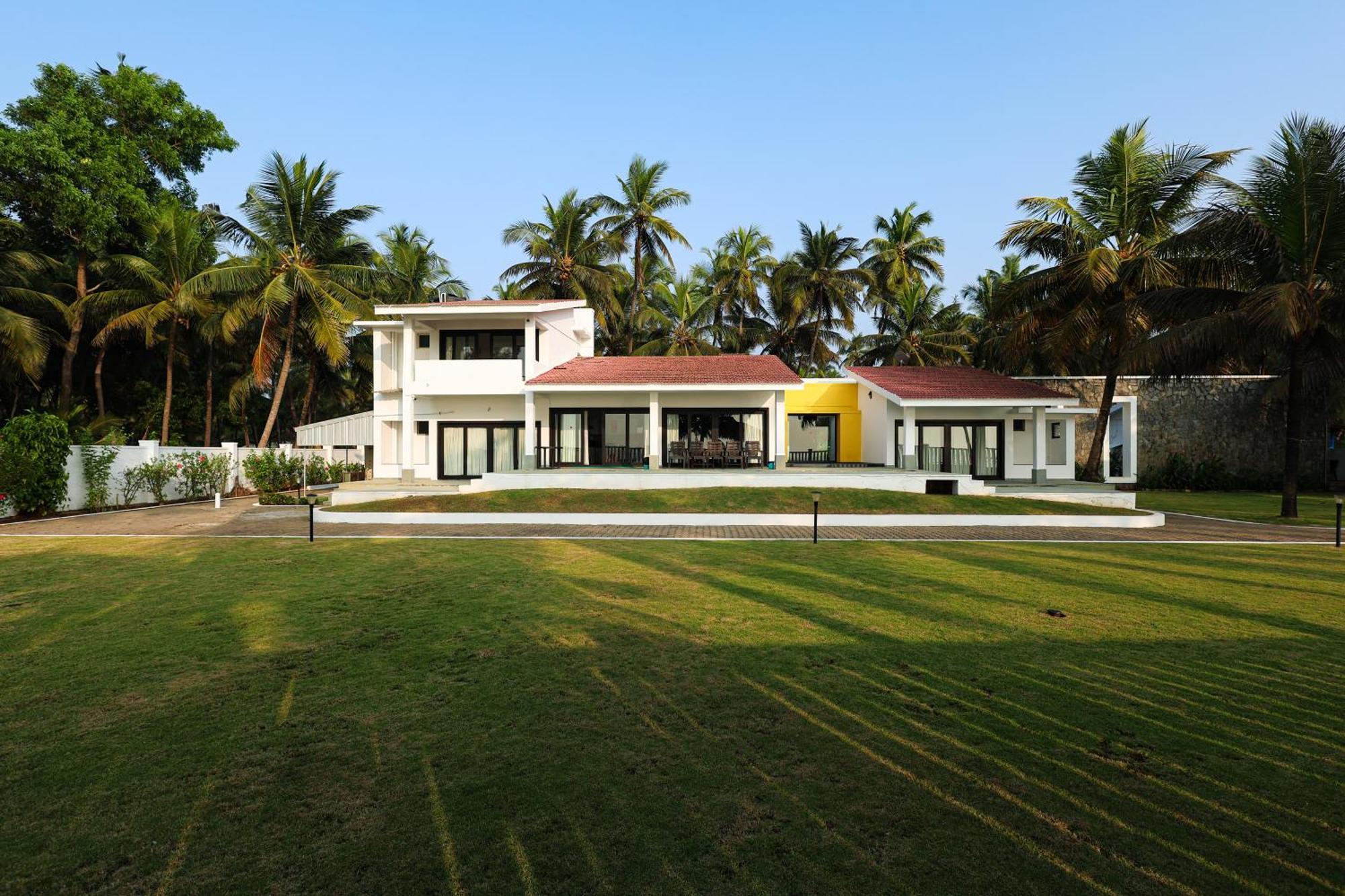 Seascape By Ewa Properties Malpe Exterior photo